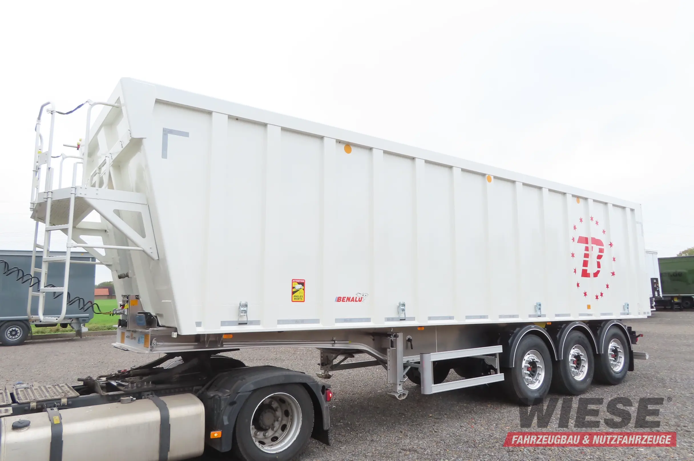 Benalu Benalu Agriliner 9500 H 2200 52m³