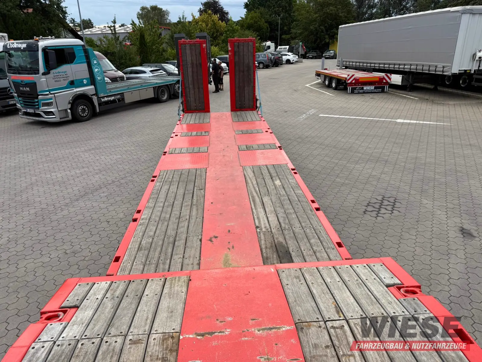 Kässbohrer K.SLS Eco Tiefbett Rampen