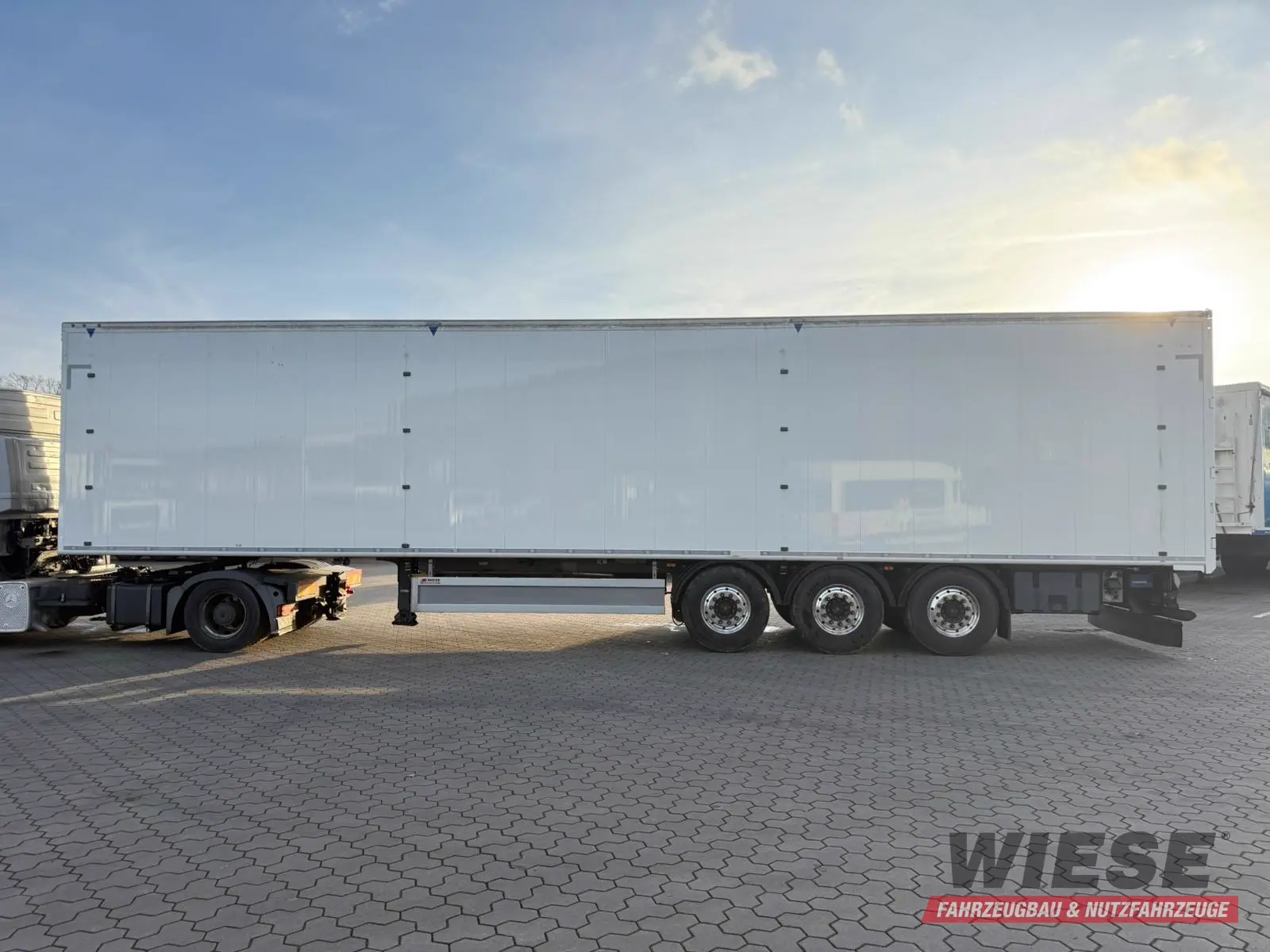 Kraker Kraker K-Force Schubboden 92m³ Top Zustand