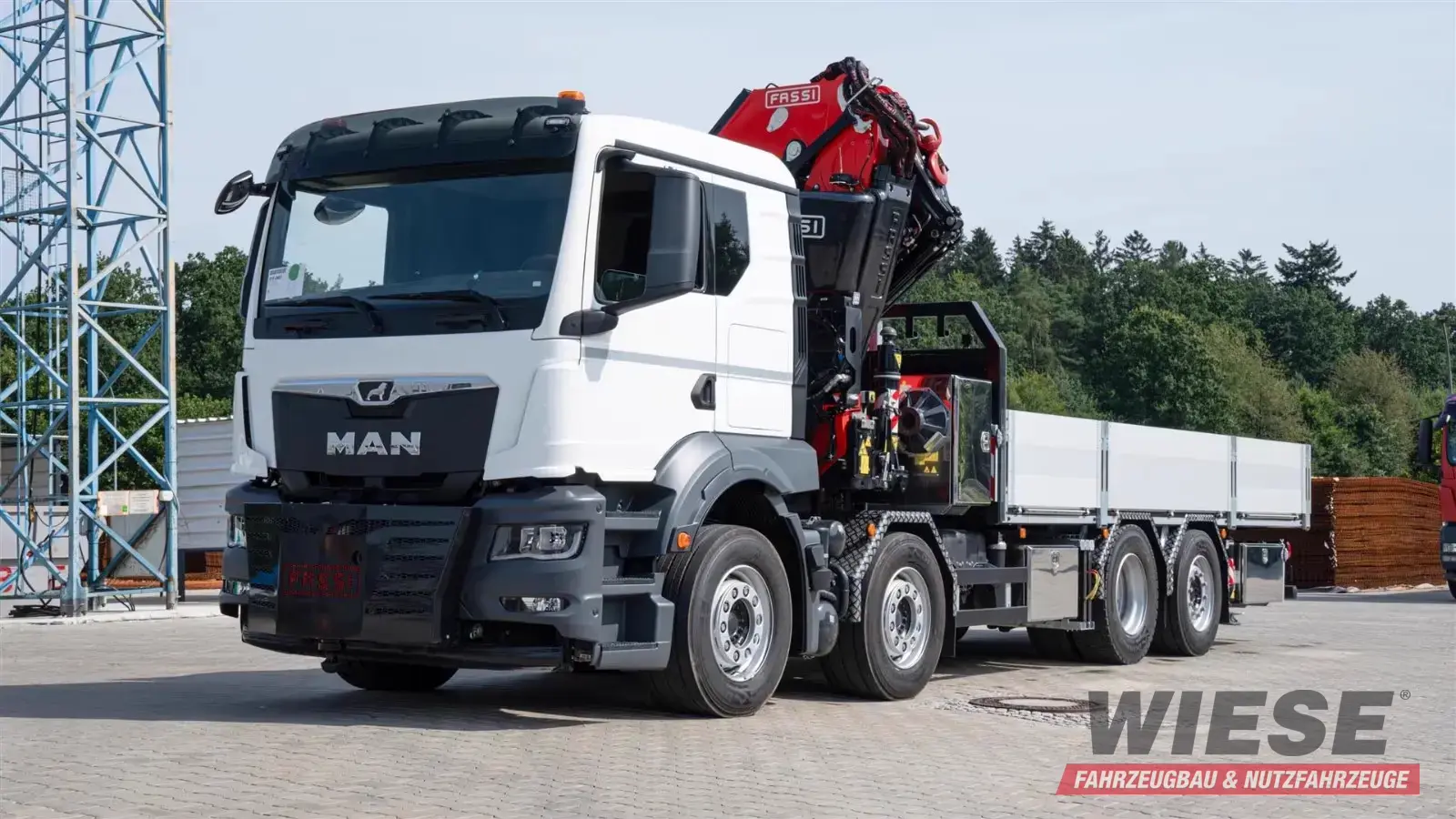 MAN 35.470 8x2 Kran F710 RA2.26