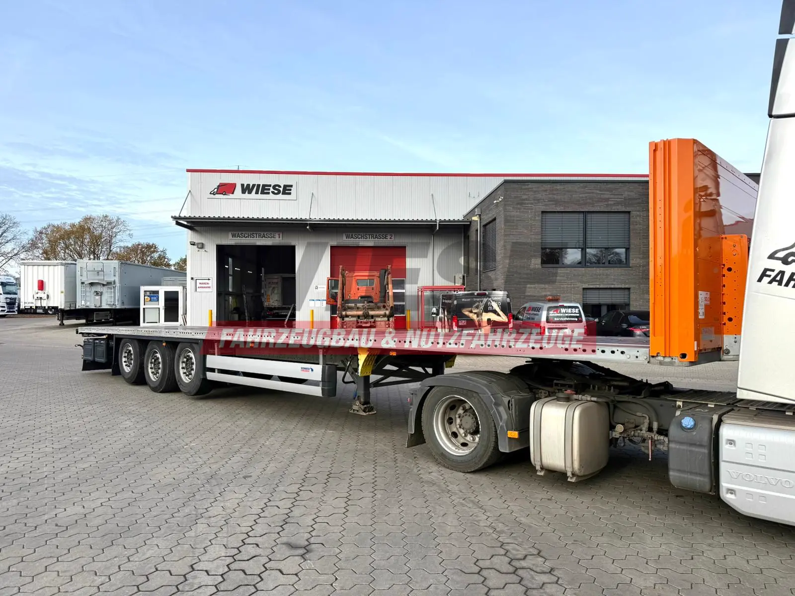 Schmitz Cargobull SCB S3T 3-Achs Plattform Auflieger Guter Zustand