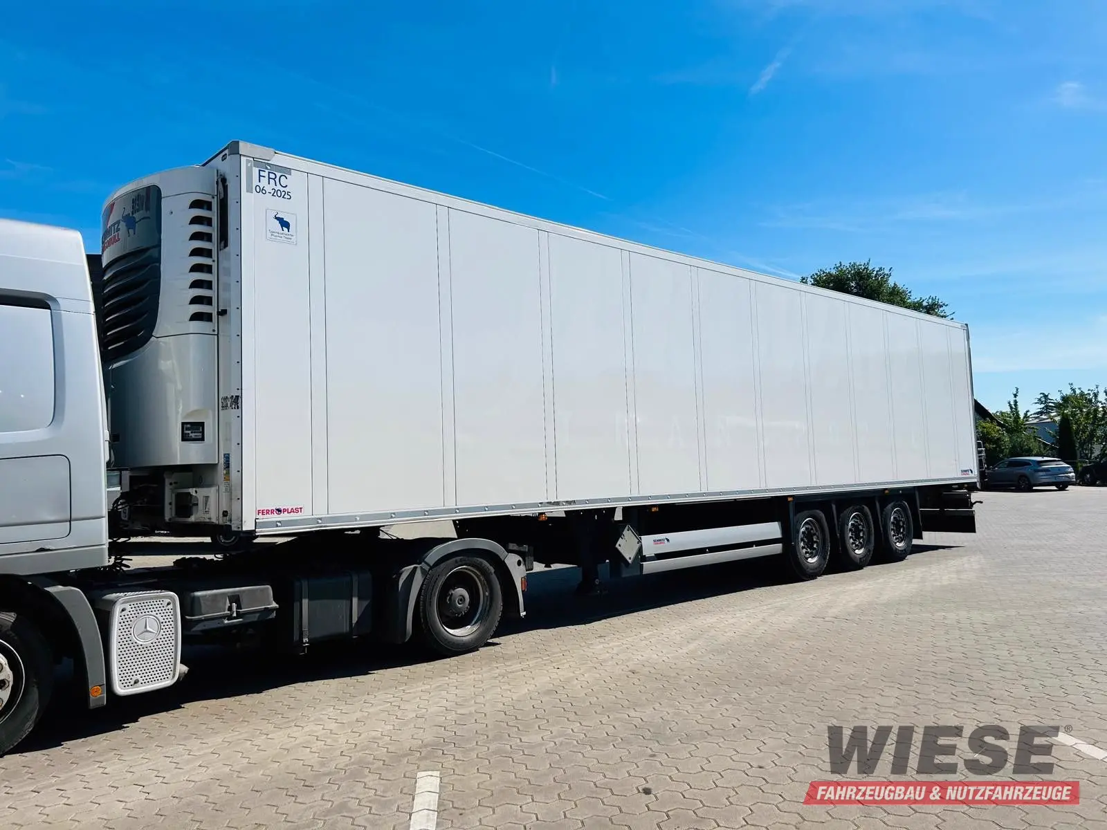 Schmitz Cargobull SKO 24 /L FP 45 Cool Pharma Zertifikat