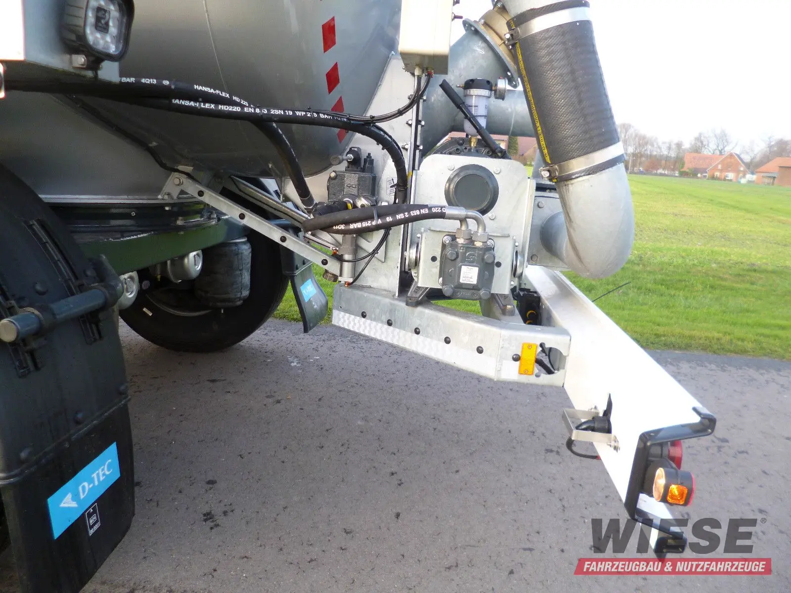 D-TEC Gülletanker FV2011 Zwangslenkung