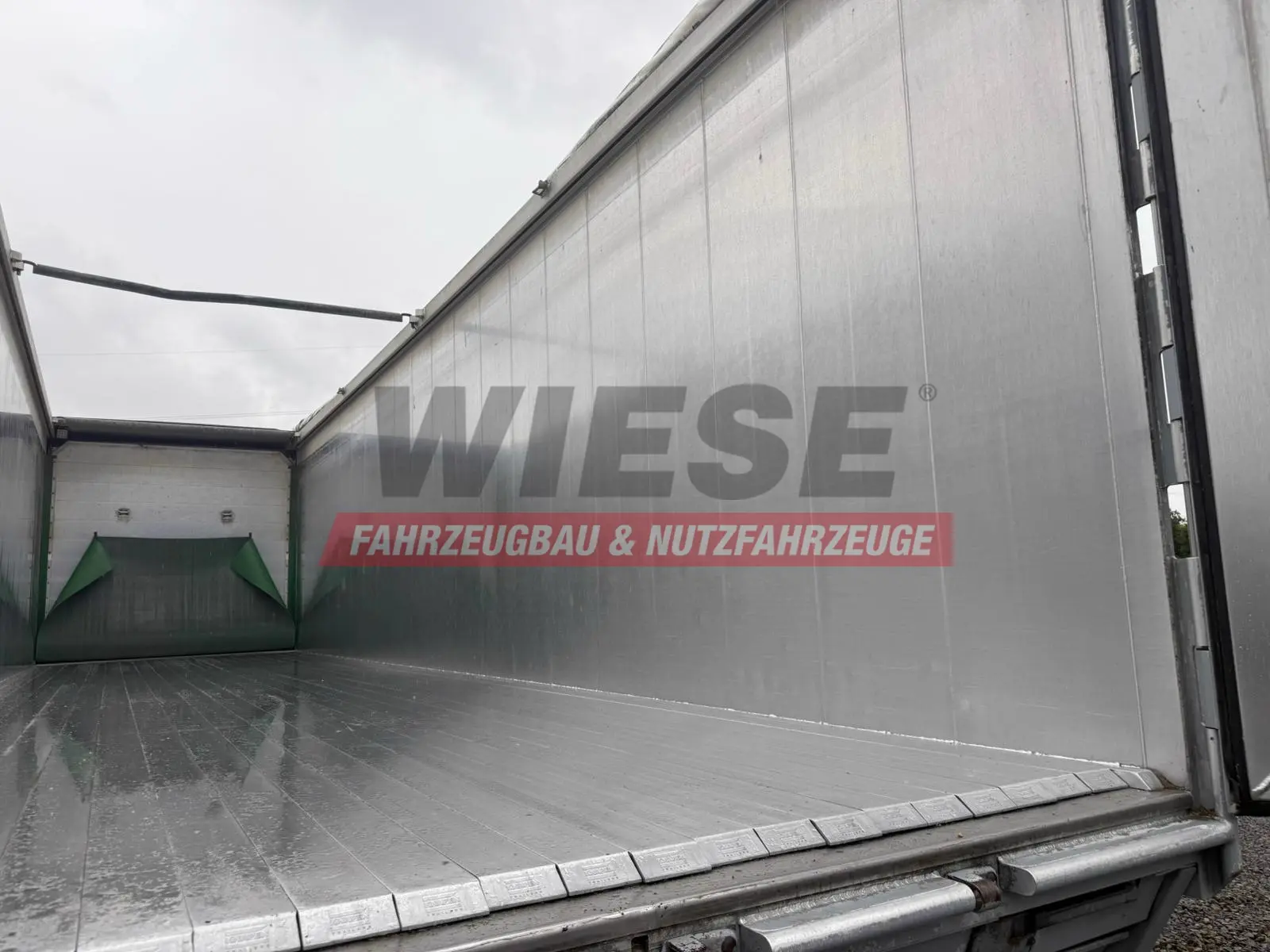 Knapen K200 Agrar 60 m³ 6mm Boden Powersheet