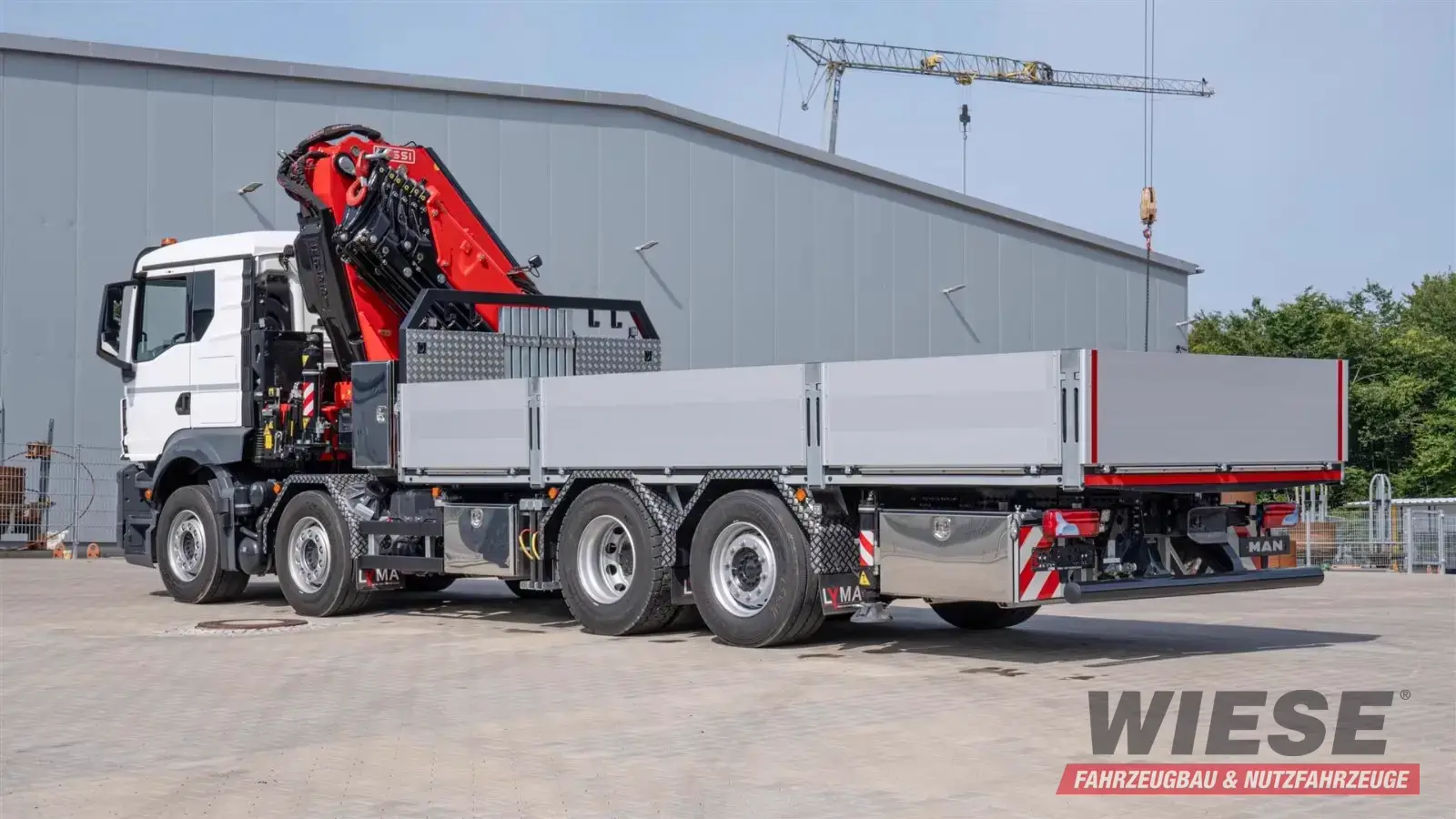 MAN 35.470 8x2 Kran F710 RA2.26