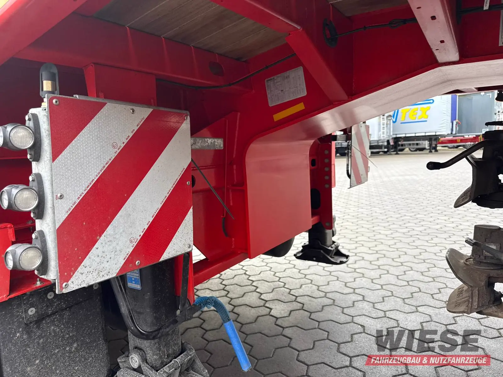 Kässbohrer K.SLA R 4 / 2N 18/40 Tieflader Radmulden tele