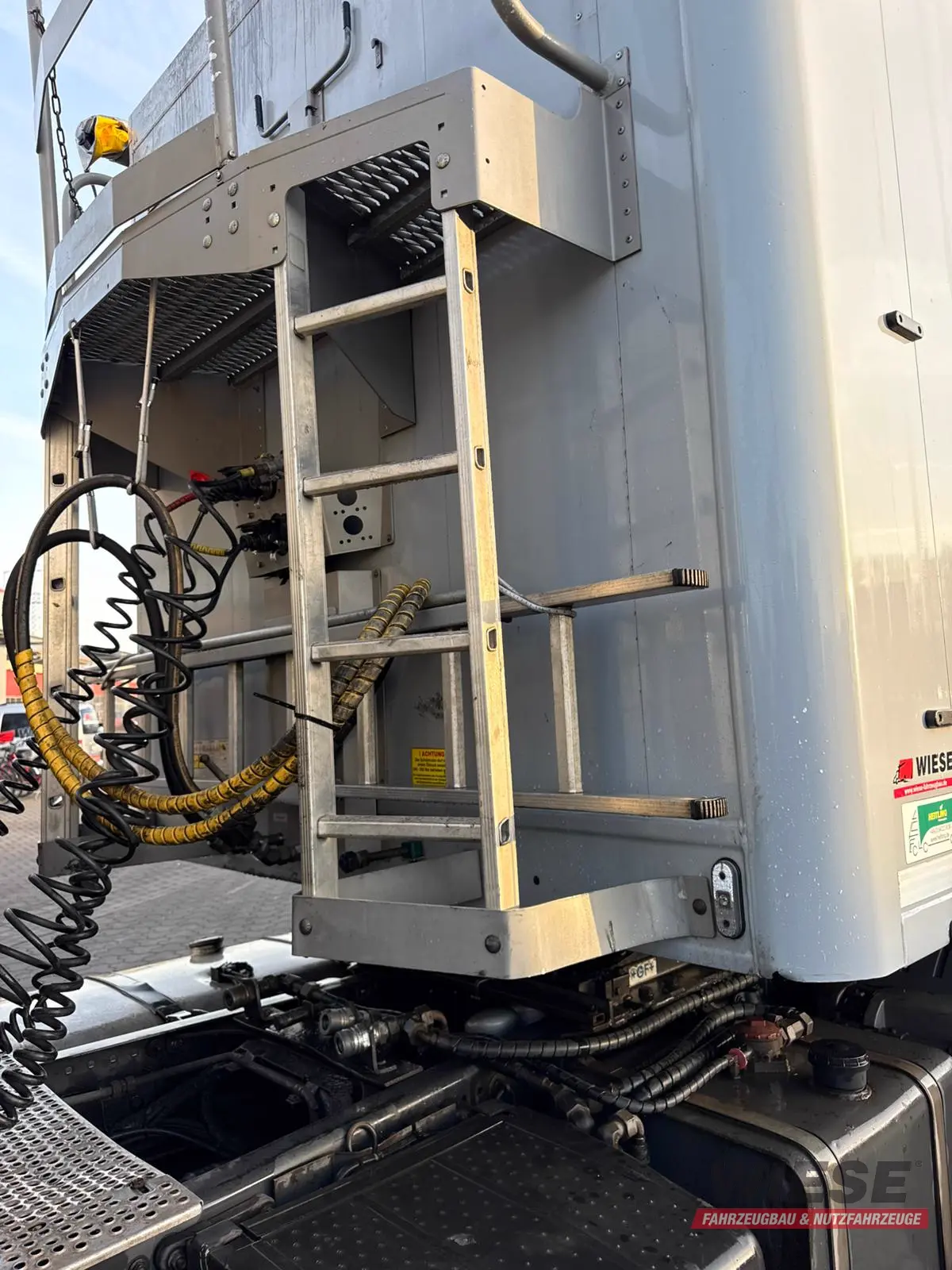 Knapen Knapen K200 3-Achs Schubboden Zellenradschleuse