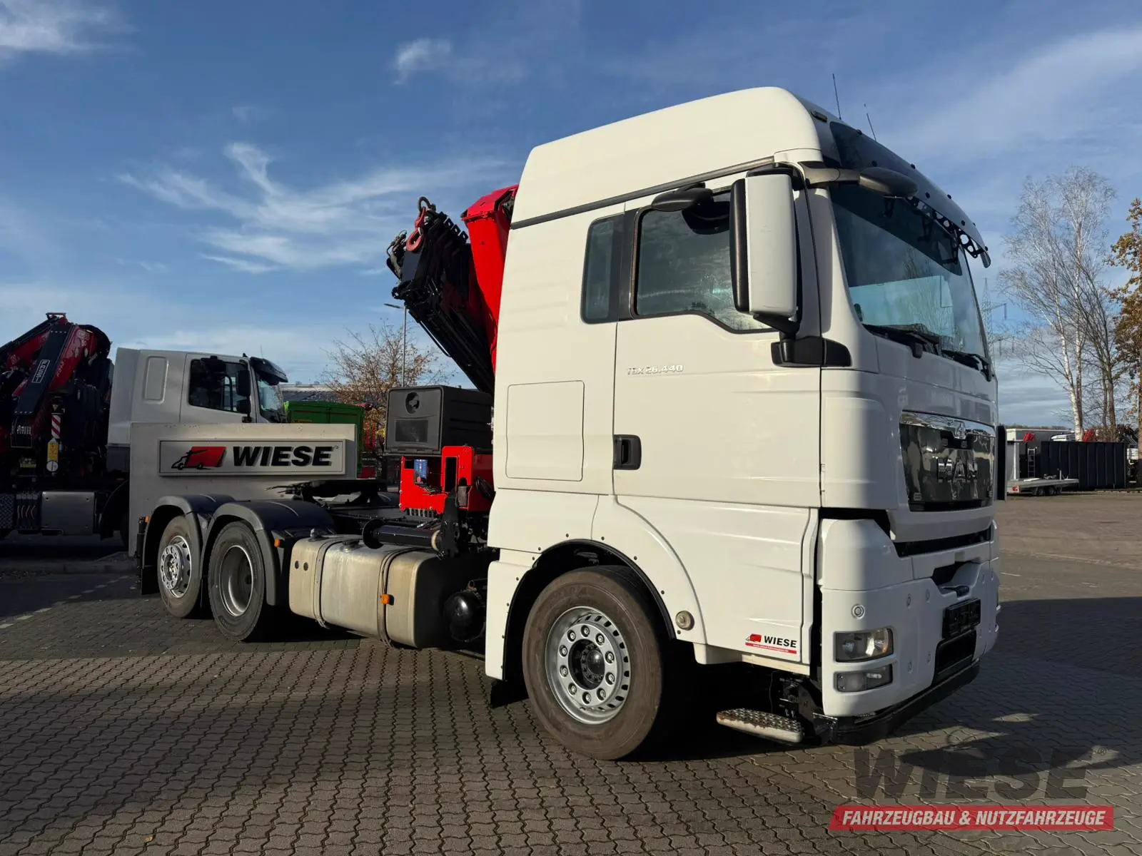 MAN TGX 26.440 6x2 mit HMF 3000-5 Kran TÜV NEU