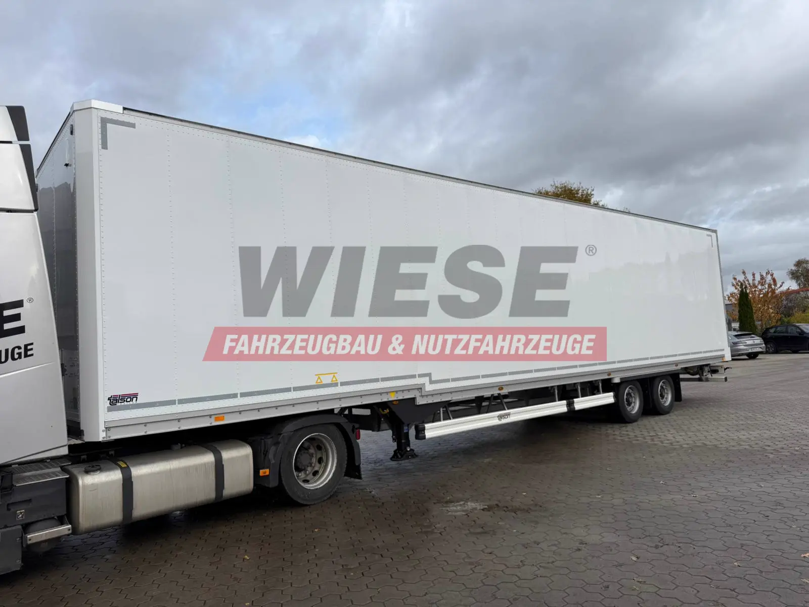 Talson TGG TAL 12/18 Mega Kofferauflieger Kleidung 99m³