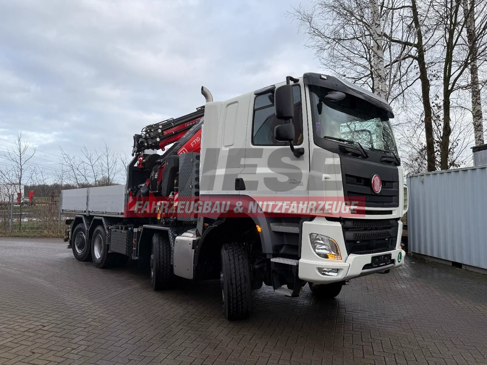 Tatra 41.500 8x8 Phoenix Fassi F710 Kran