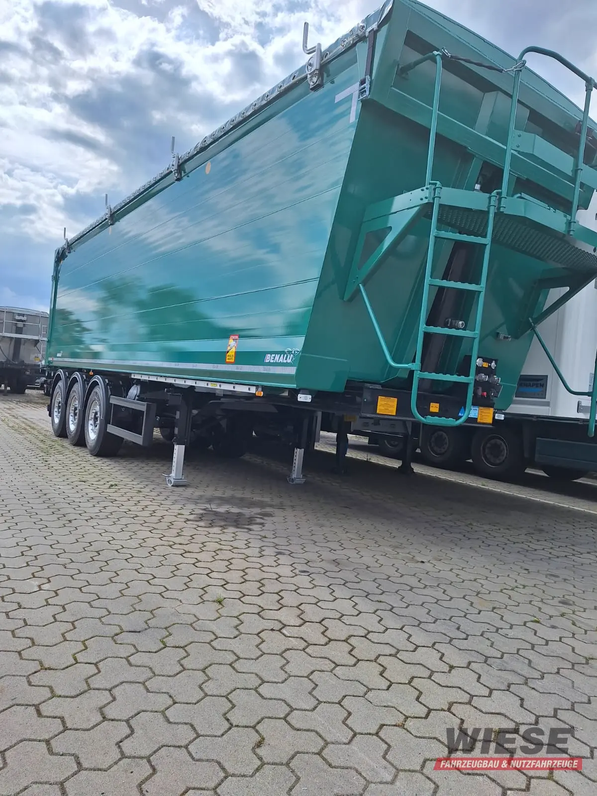 Benalu Bulkliner S95  50m³ 54 m³