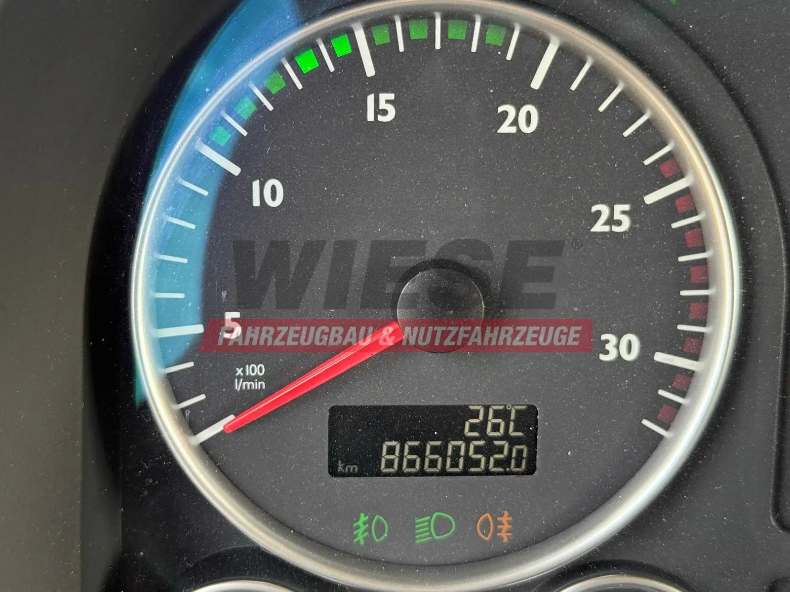 MAN TGA Schwenkwand-Getränkeaufbau incl. Anhänger