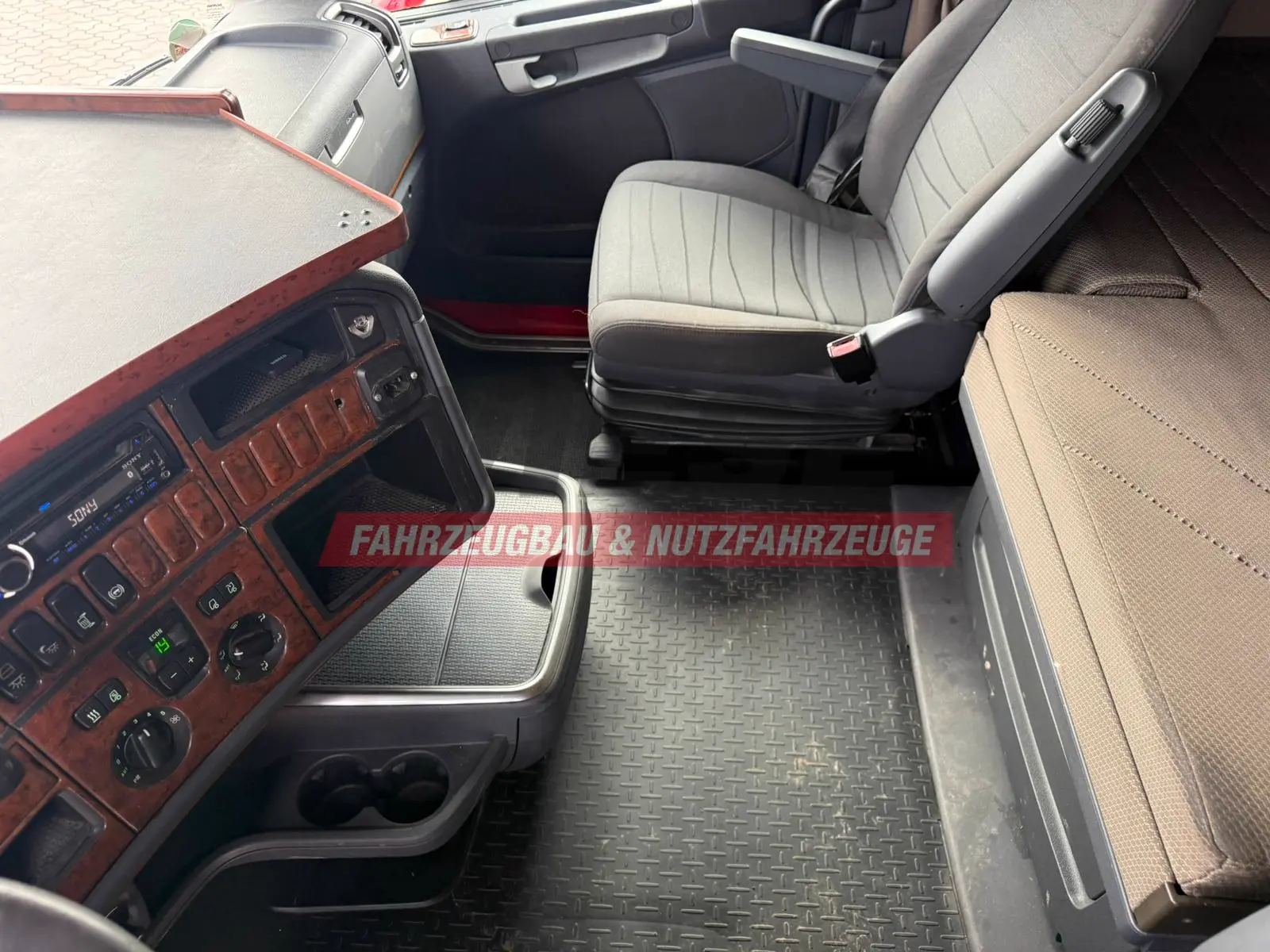 Scania R620 6x4 Highline V8 Power