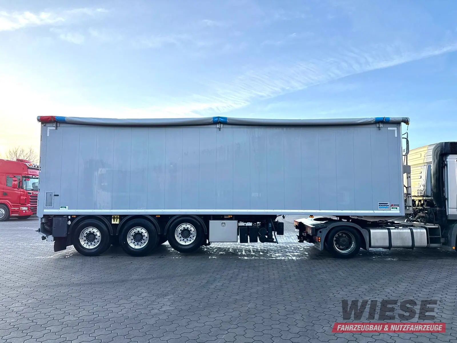 Knapen Knapen K200 3-Achs Schubboden Zellenradschleuse