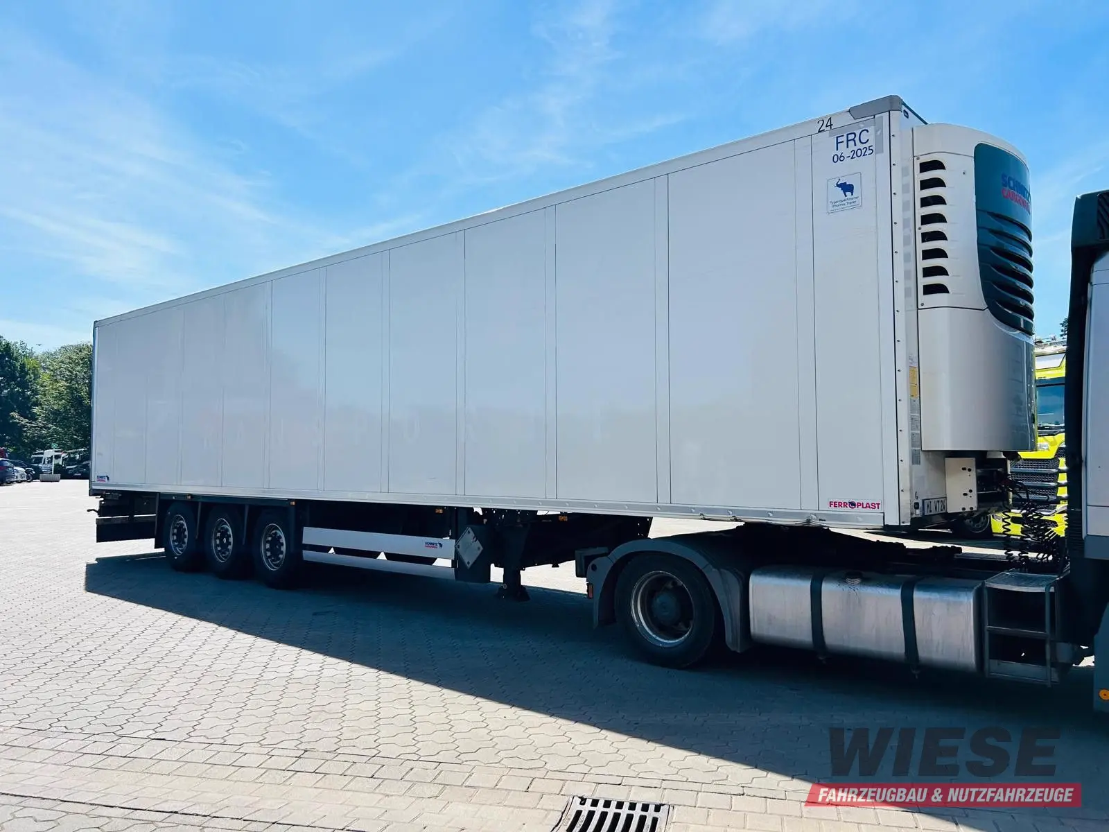 Schmitz Cargobull SKO 24 /L FP 45 Cool Pharma Zertifikat