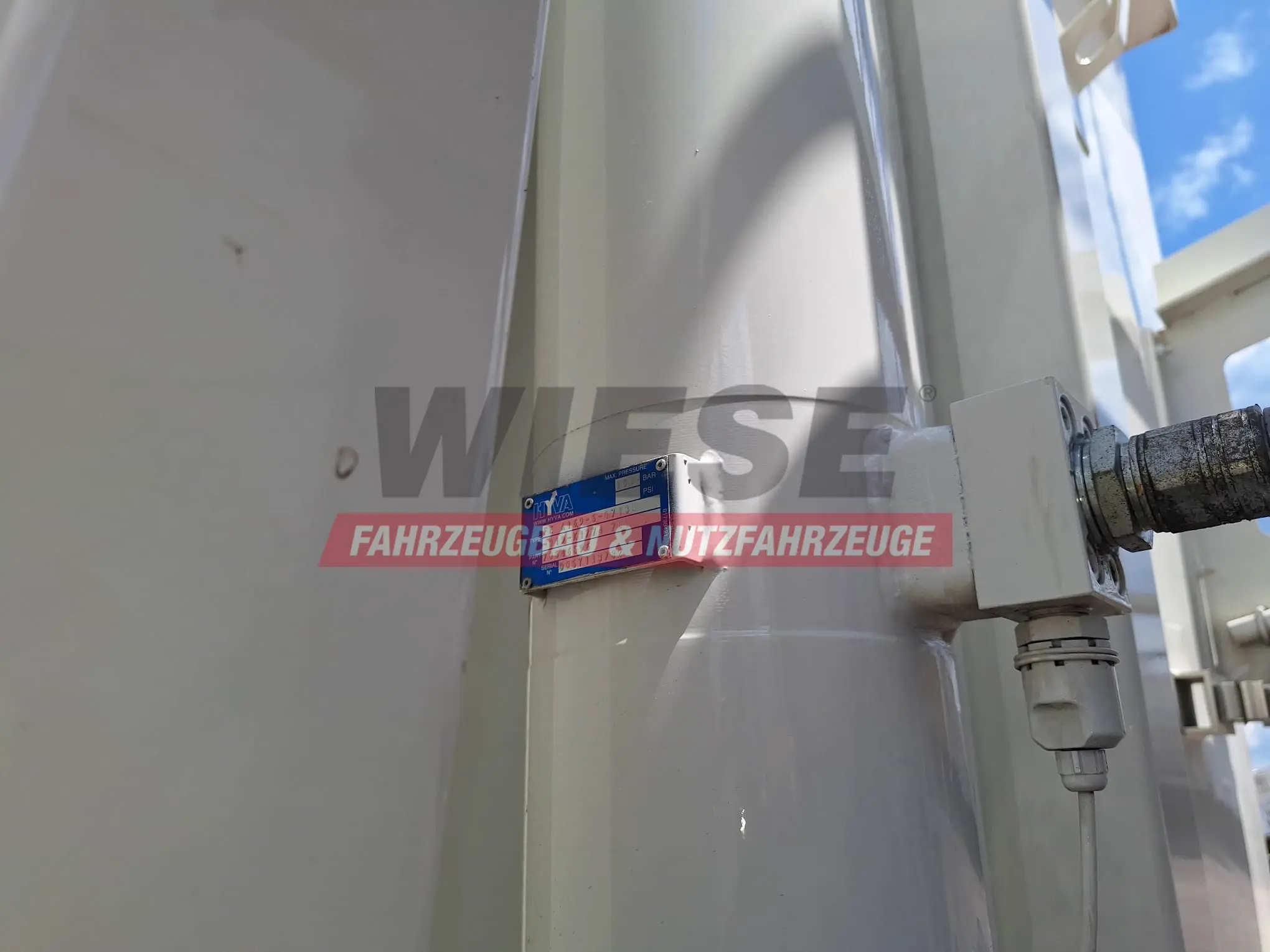 Benalu Bulkliner S 95  50m³ Kombiklappe