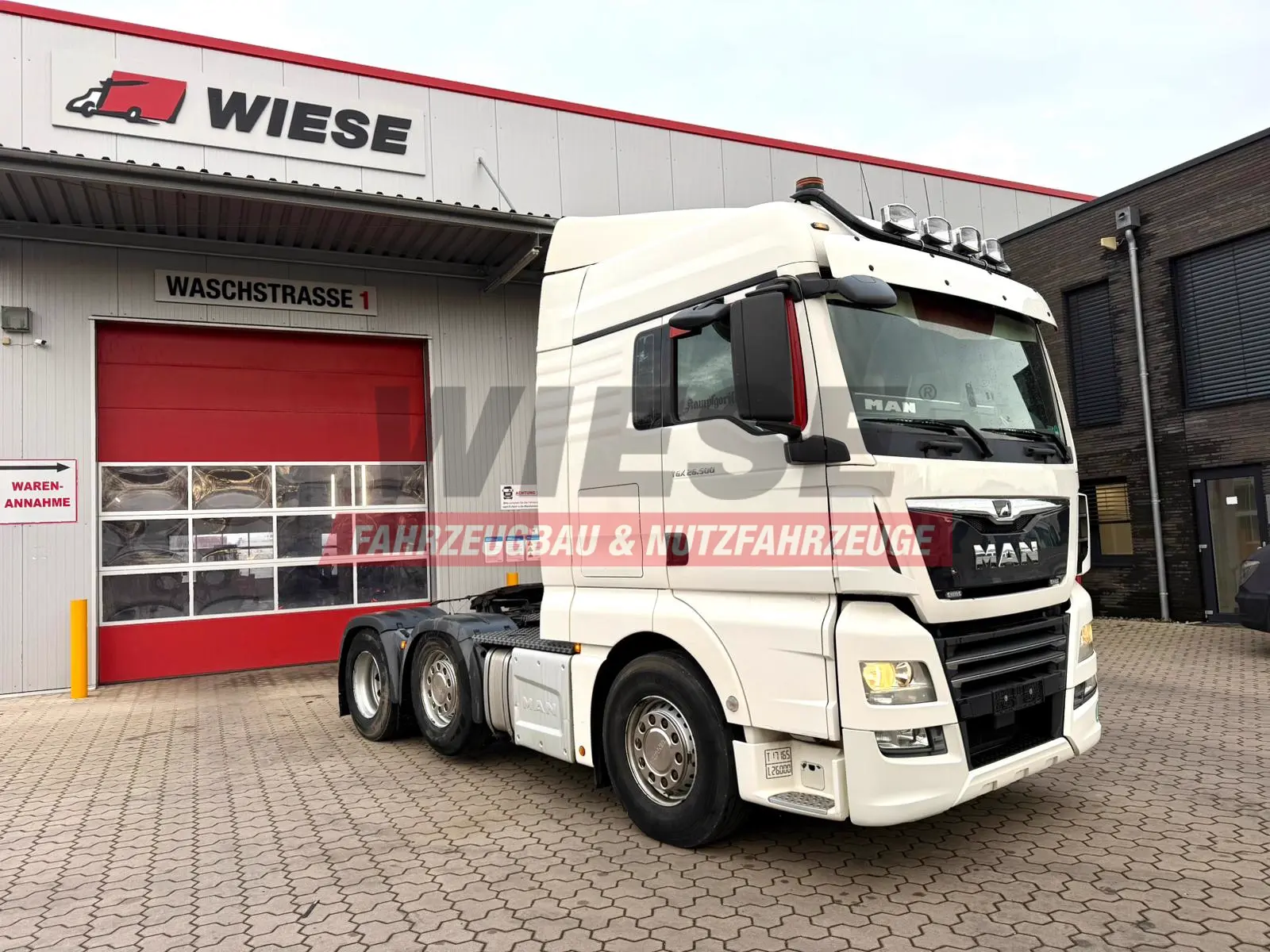 MAN TGX 26.500 6x2 Hydraulik Exklusiv Innenraum