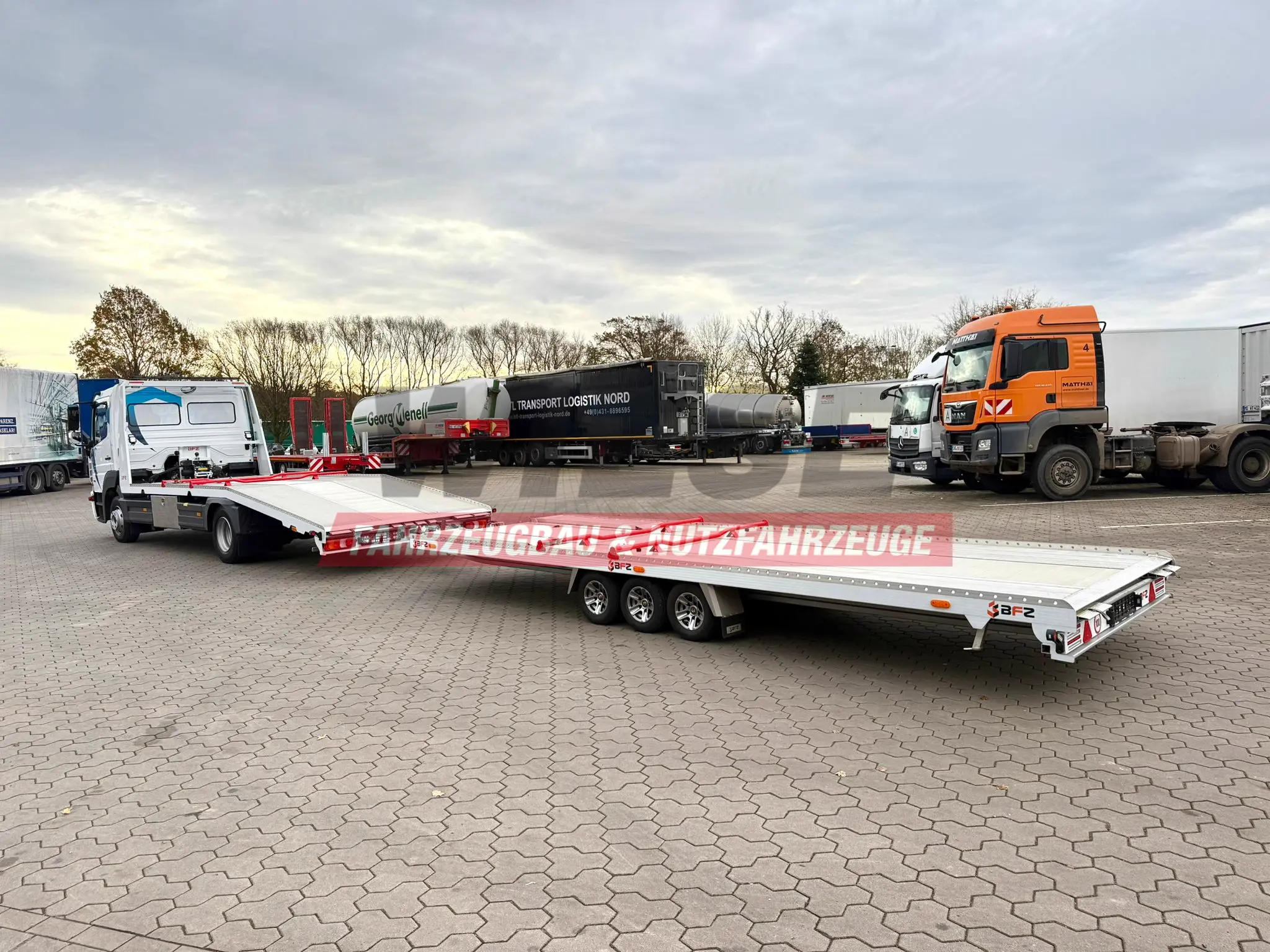 Mercedes-Benz Atego 918L Autotransporter mit BFZ Anhänger