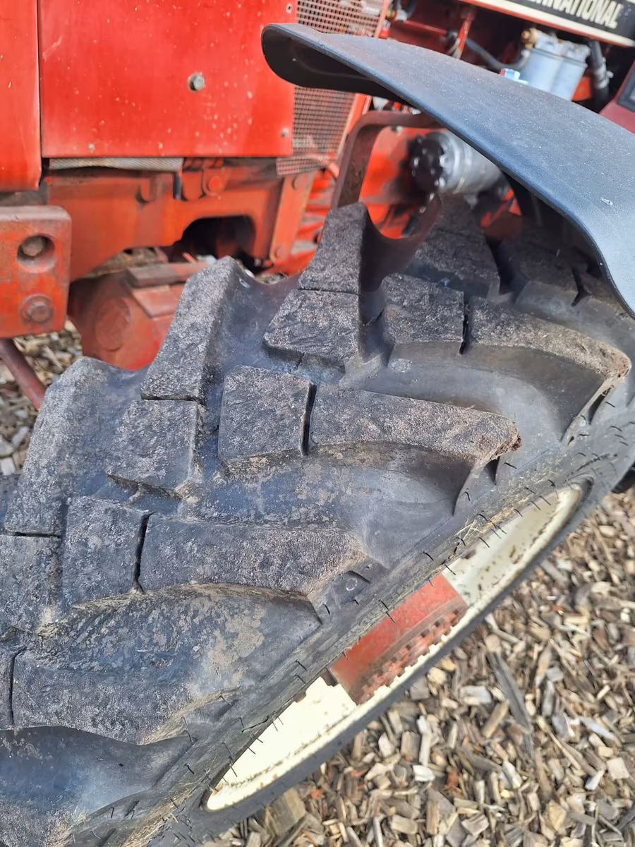 Andere IHC 833 Allrad Kabine