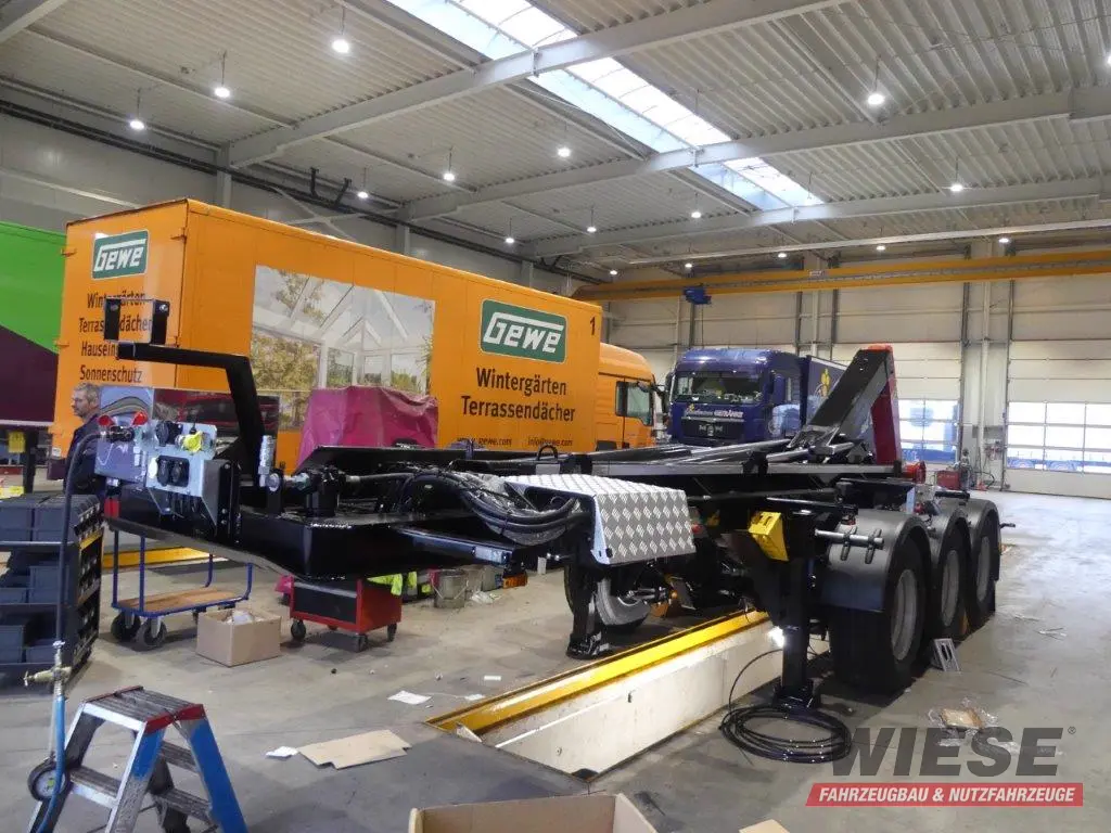 Andere Wiese SA 3 - 36 AK 30 Abrollkipper Hakenlift