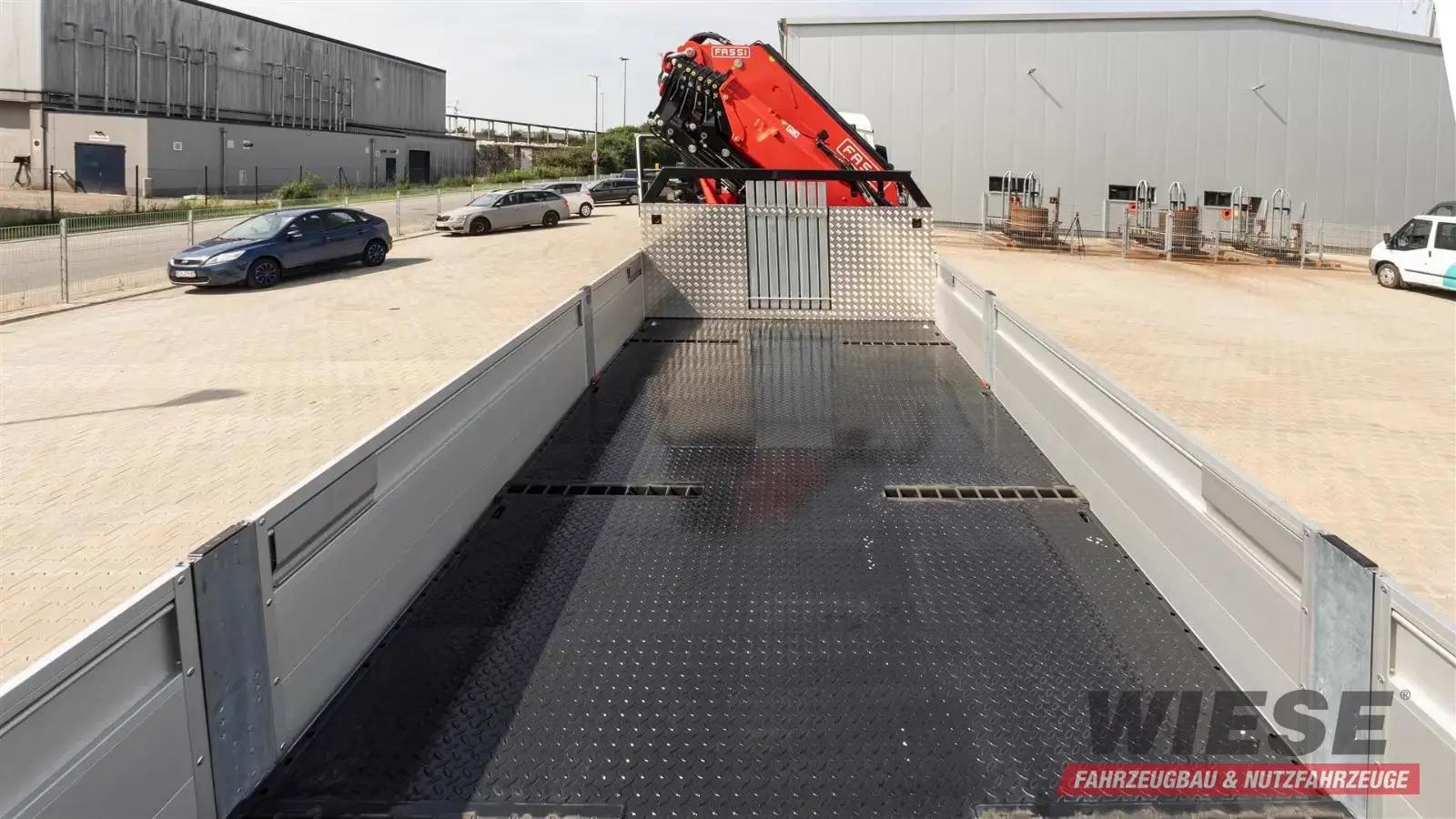 MAN 35.470 8x2 Kran F710 RA2.26