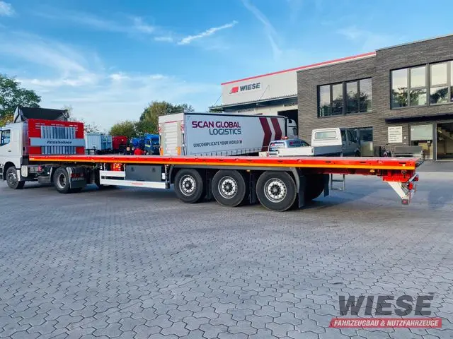 Kässbohrer SPS Maxima Schwerlast Plattform Auflieger