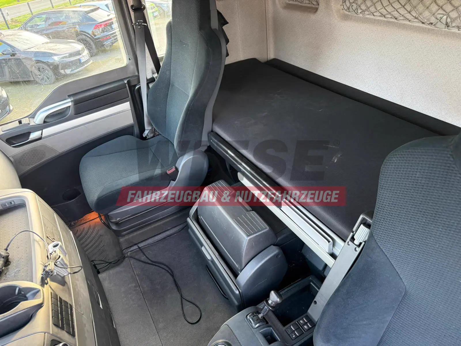 MAN TGX 26.440 6x2 mit HMF 3000-5 Kran TÜV NEU