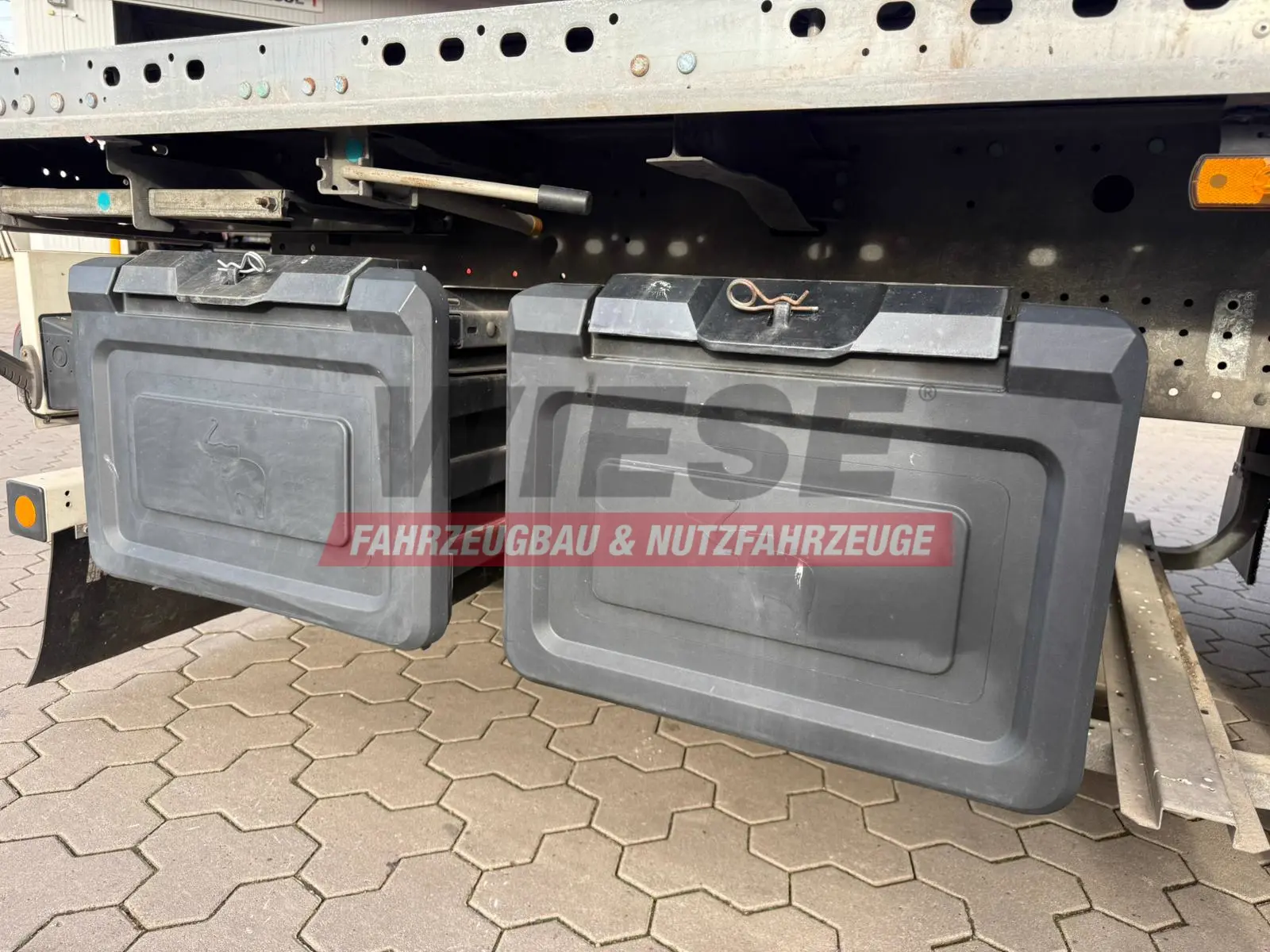 Schmitz Cargobull SCB S3T 3-Achs Plattform Auflieger Guter Zustand