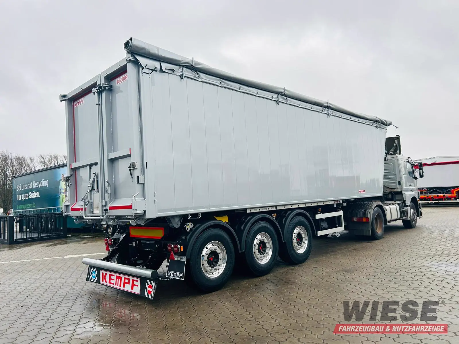 Kempf SKM 36/3 AK 3-Achs Alu Sattelkipper 50m³