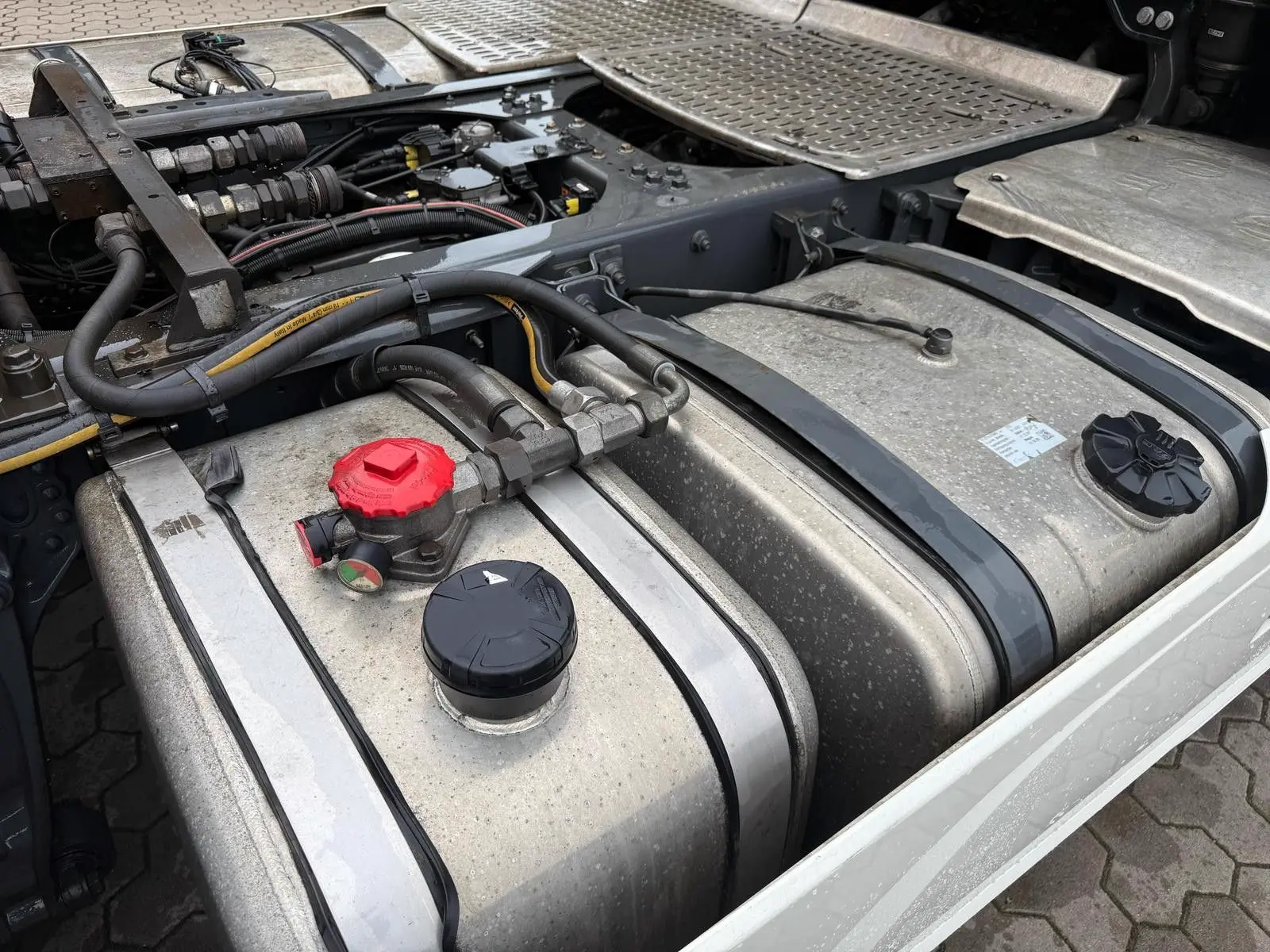 DAF XF 530 FT mit Hydraulik sehr gepflegt