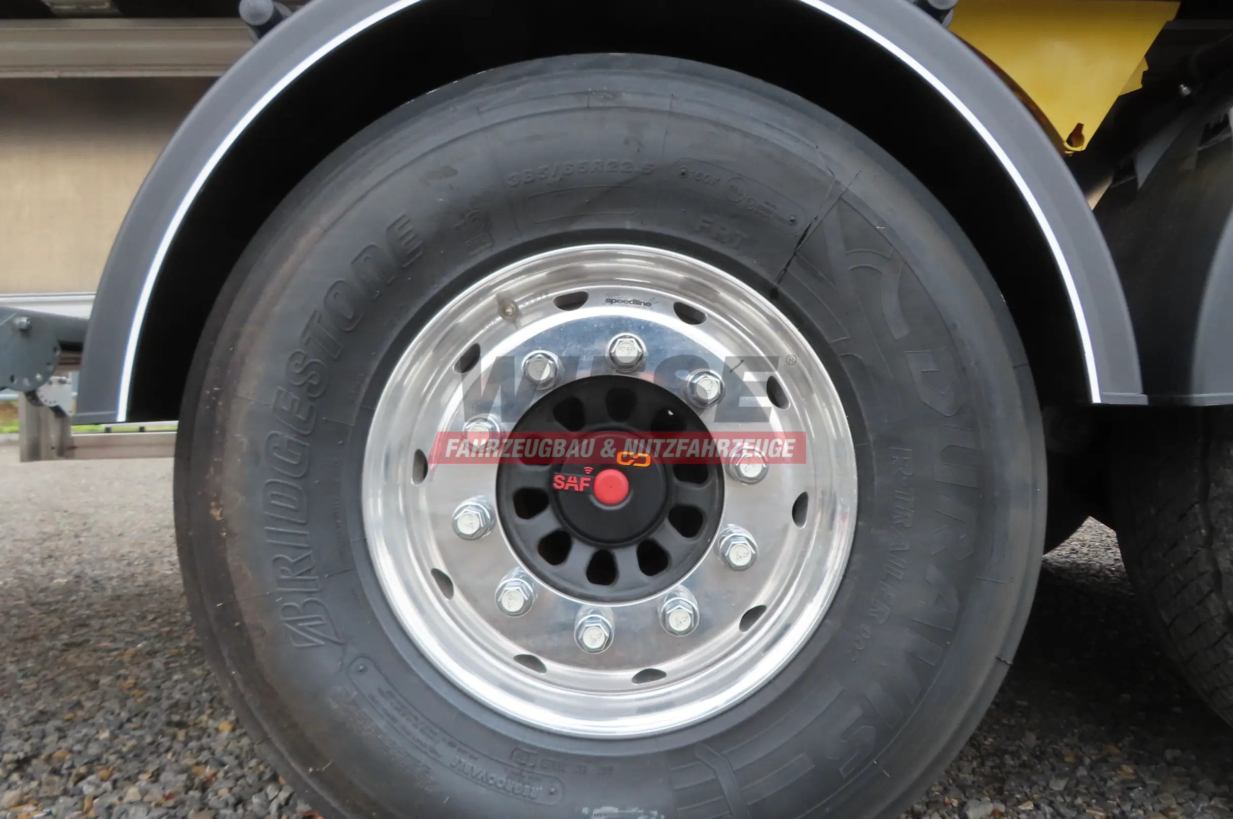 Benalu Benalu Agriliner 9500 H 2200 52m³