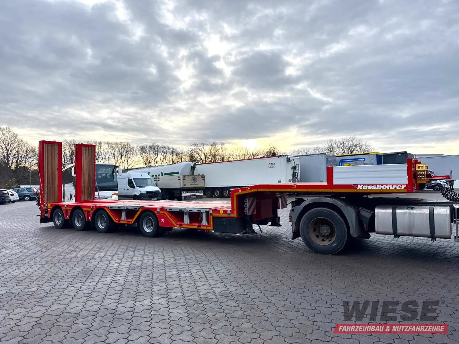 Kässbohrer K.SLA R 4 / 2N 18/40 Tieflader Radmulden tele