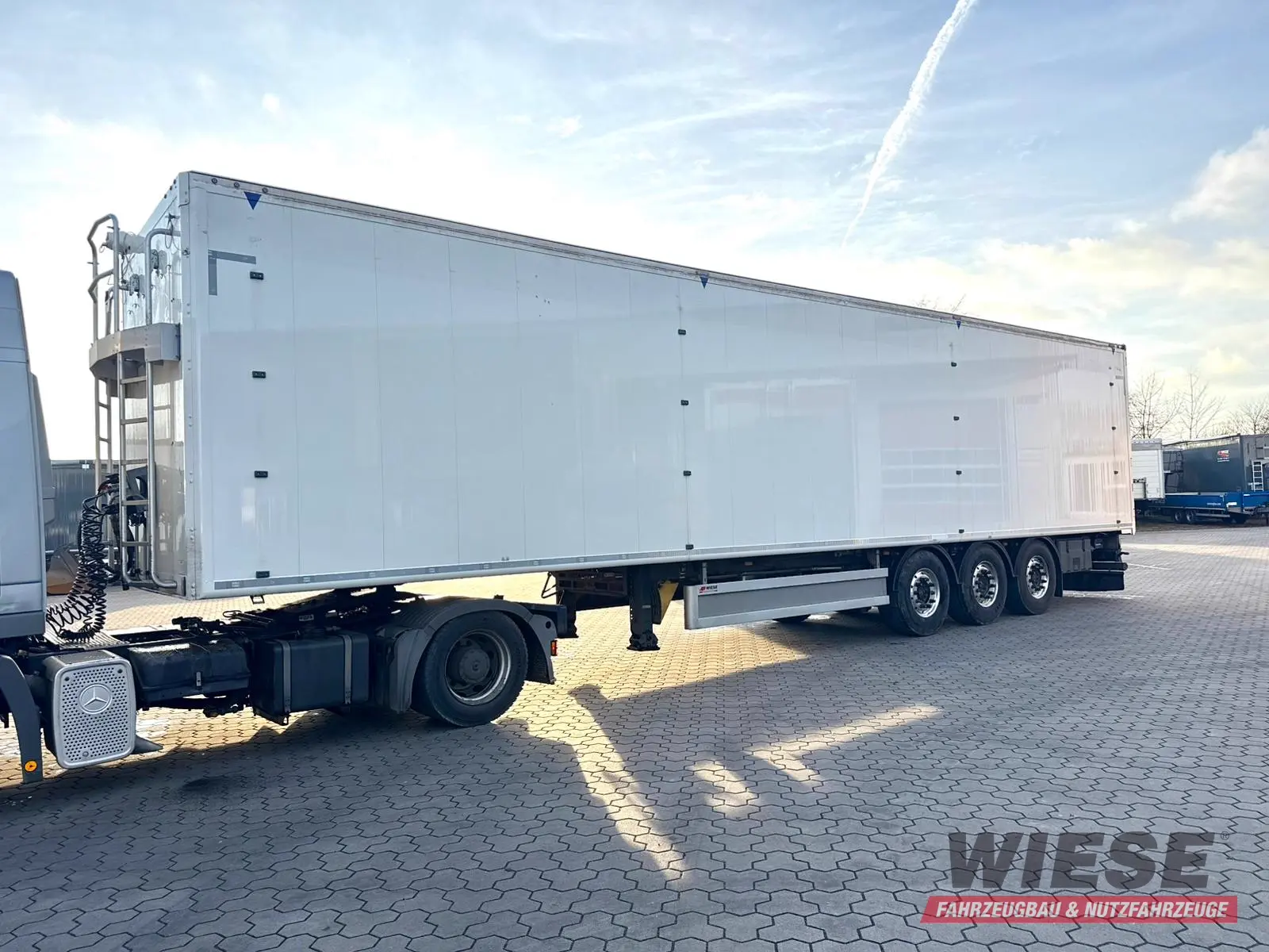 Kraker Kraker K-Force Schubboden 92m³ Top Zustand