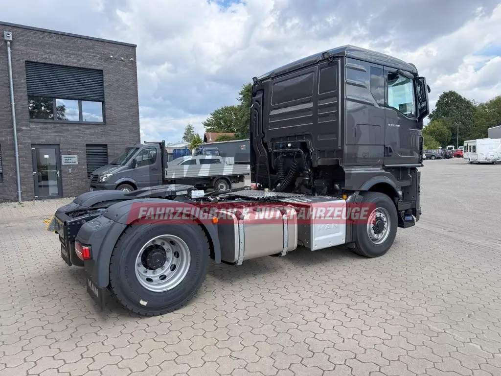 MAN TGX 18.480 4x4H HydroDrive mit Hydraulik