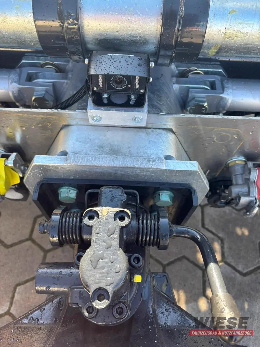 MAN Baumaschinen-  Arbeitsbühnentransporter Rampen