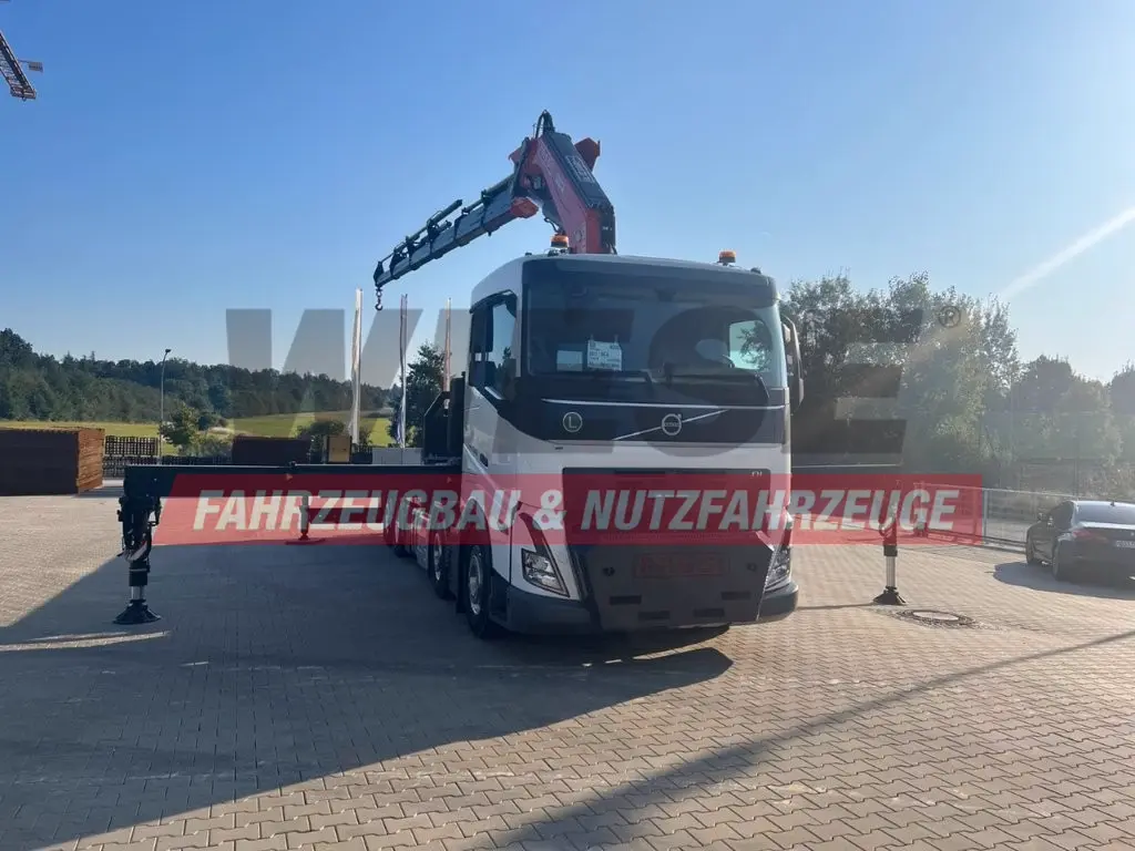 Volvo FH 500 8x2 Kran F710 RA2.26;Volvo FH 500 8x2 Kra