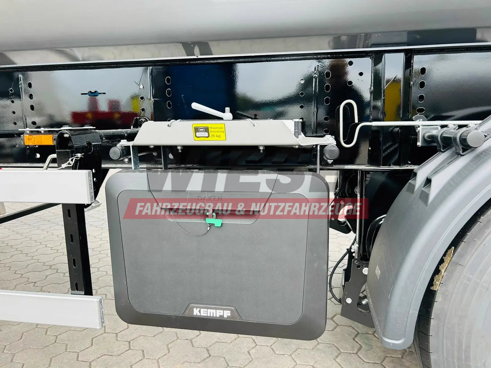 Kempf SKM 36/3 SR-Membran Stahl Halbrundmulde 50m³