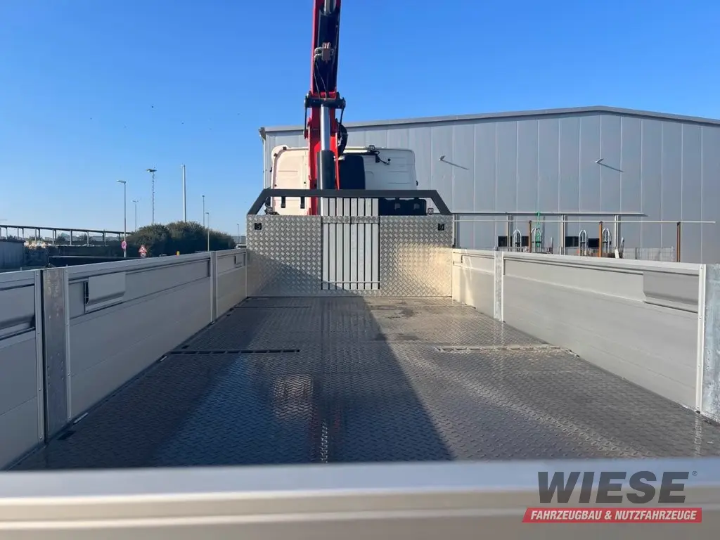 Volvo FH 500 8x2 Kran F710 RA2.26;Volvo FH 500 8x2 Kra