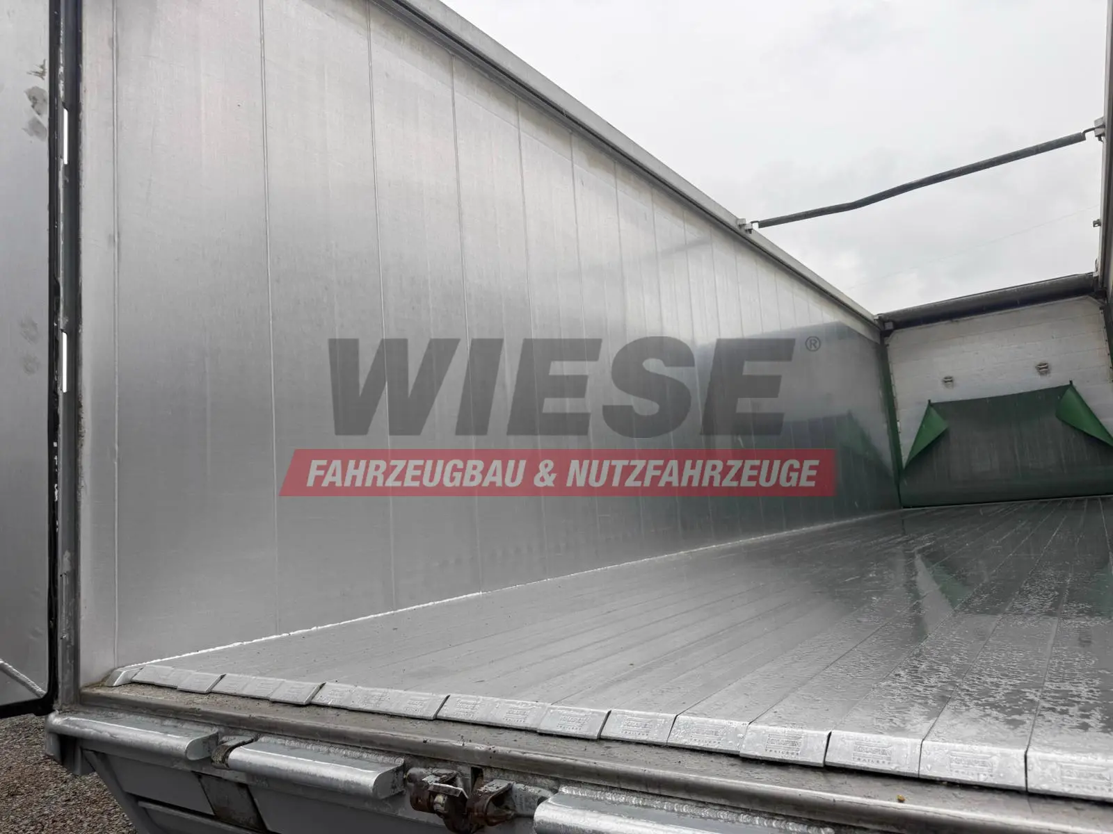 Knapen K200 Agrar 60 m³ 6mm Boden Powersheet