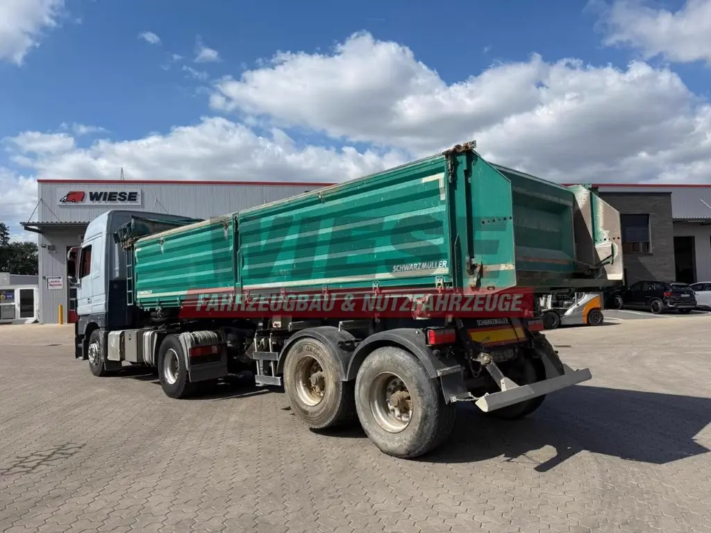 Schwarzmüller 2 Achs Dreiseitenkipper 21m³ mit elektr. Verdeck