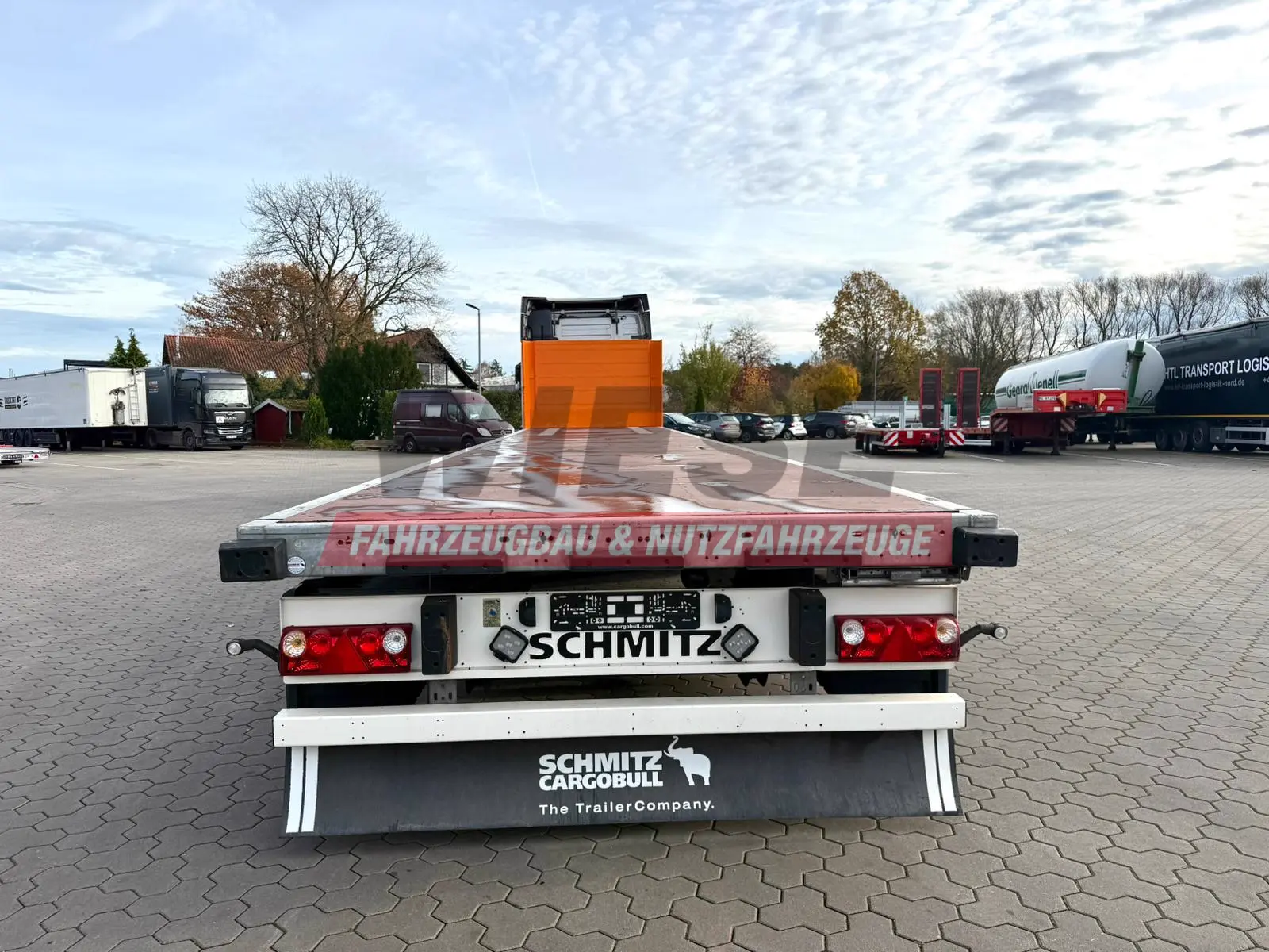 Schmitz Cargobull SCB S3T 3-Achs Plattform Auflieger Guter Zustand