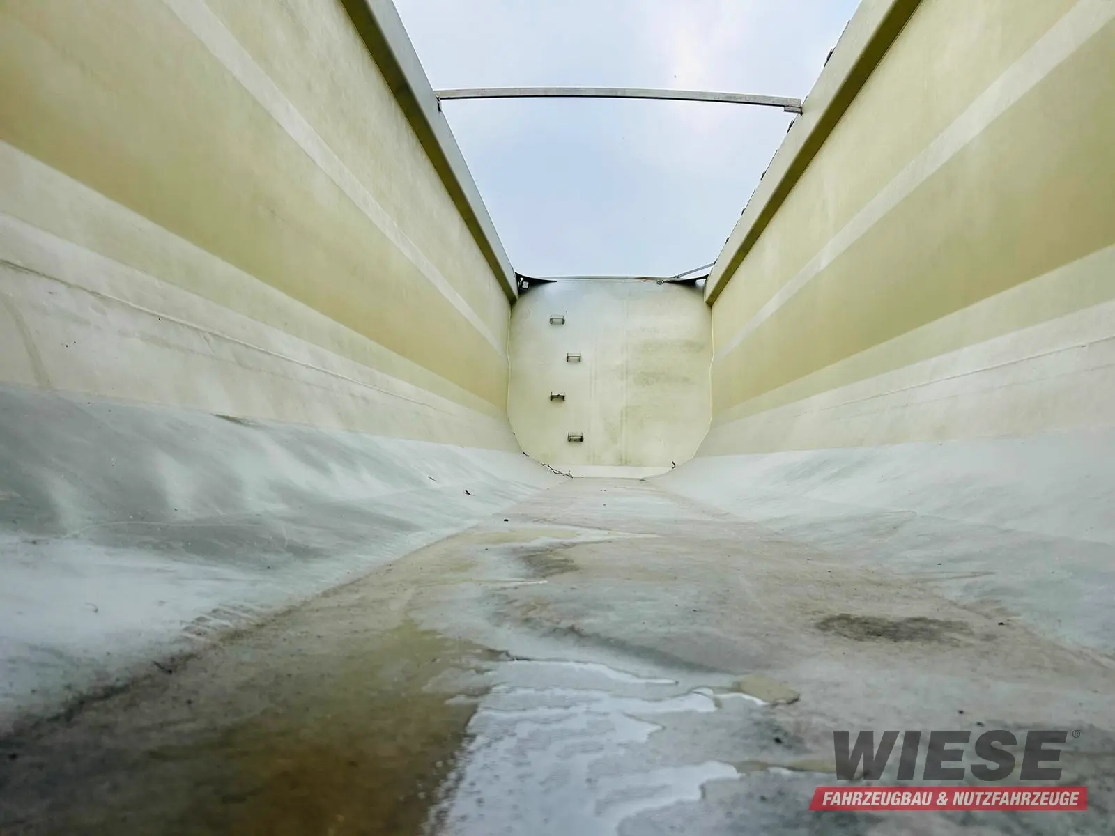 Kempf SKM 36/3 SR-Membran Stahl Halbrundmulde 50m³