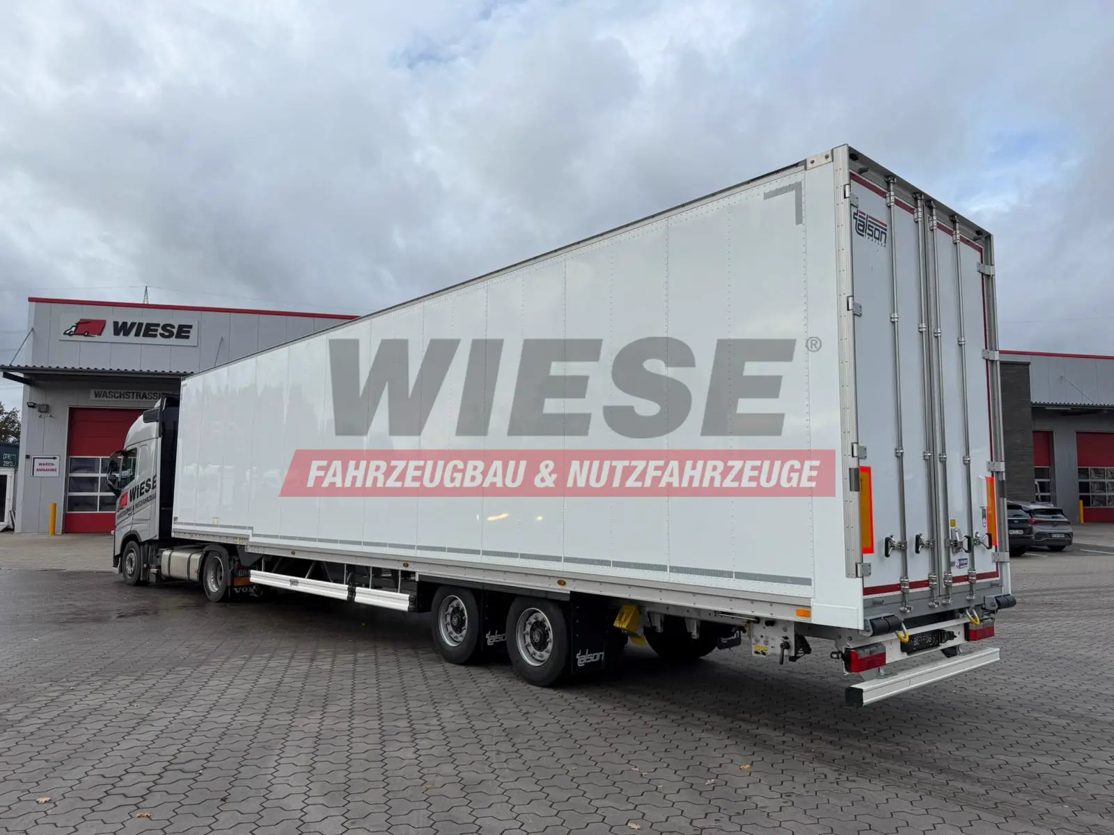 Talson TGG TAL 12/18 Mega Kofferauflieger Kleidung 99m³