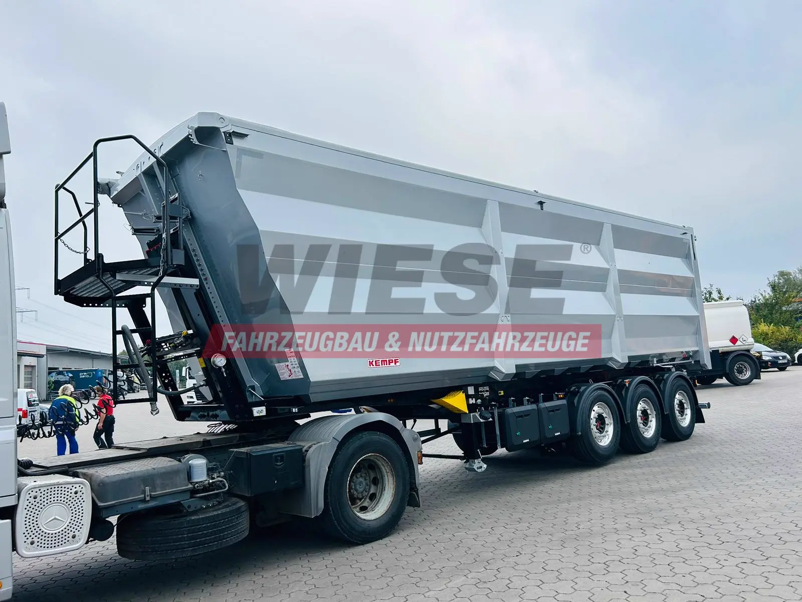 Kempf SKM 36/3 SHL-Light 3-Achs Stahl Kipper 51m³