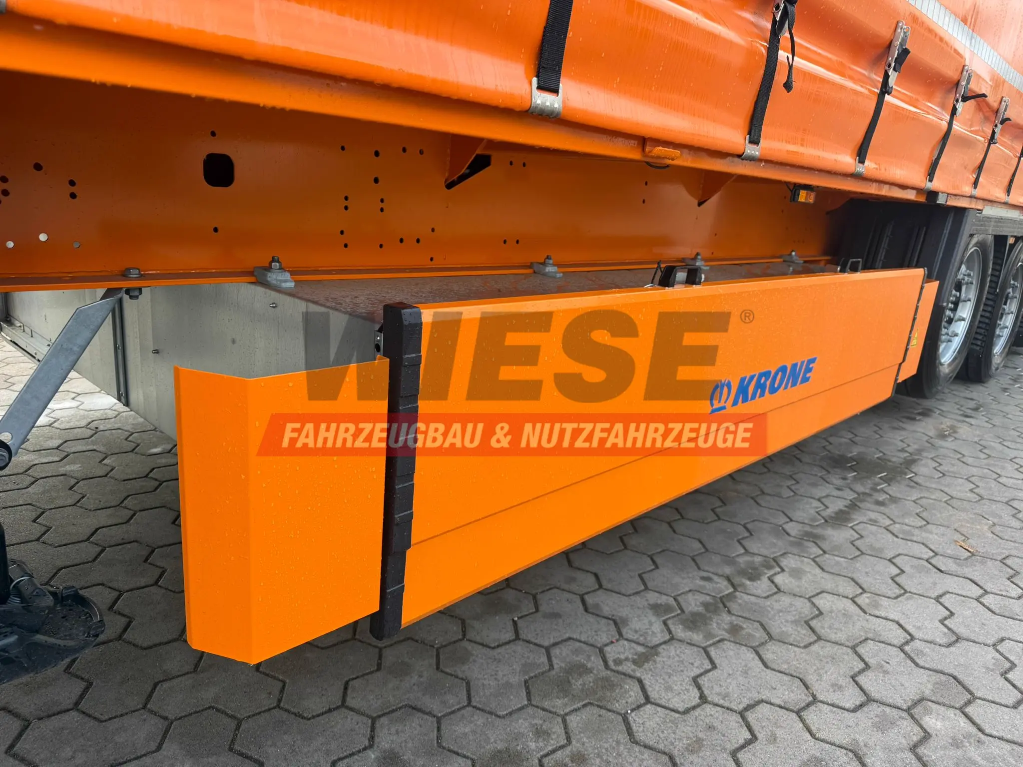 Krone Schiebeplanen Auflieger Code XL