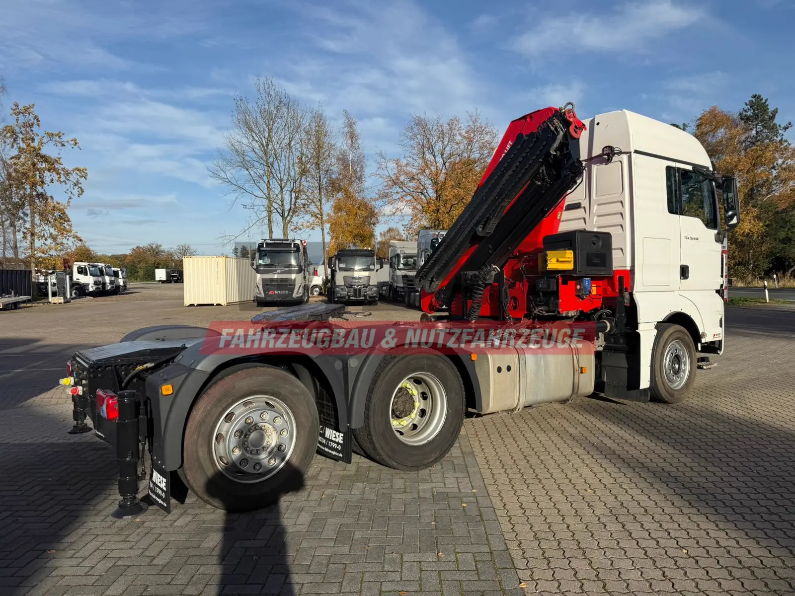 MAN TGX 26.440 6x2 mit HMF 3000-5 Kran TÜV NEU