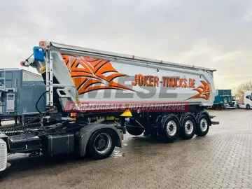 MEGA Neuwertig Stahlkipper - E-Verdeck - 30 m³